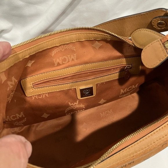 MCM Shoulder/ Crossbody - Picture 11 of 13